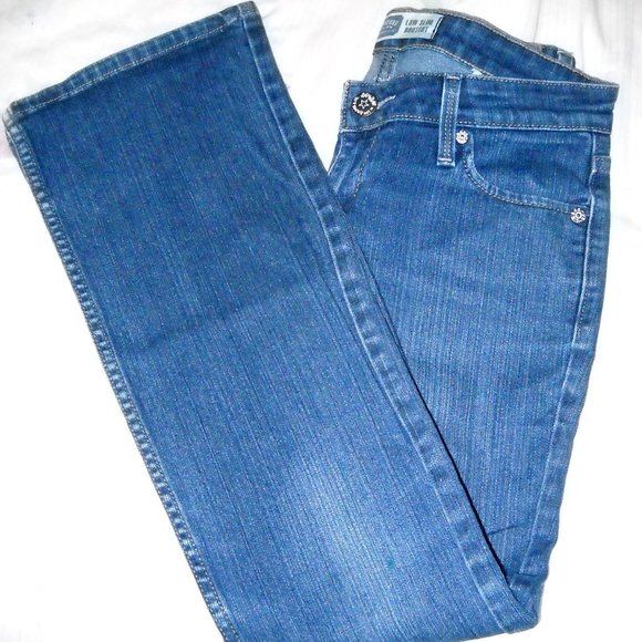 Signature by Levi Strauss Denim - Signature Low Slim Boot Cut Jeans Juniors Size 5 Medium "Great Condition"